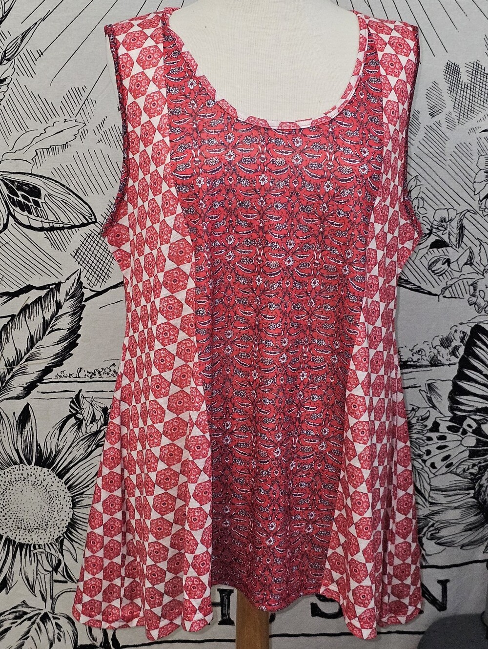 Weekend By Suzanne Betro 2X Red Patterned Sleeveless Women's Top